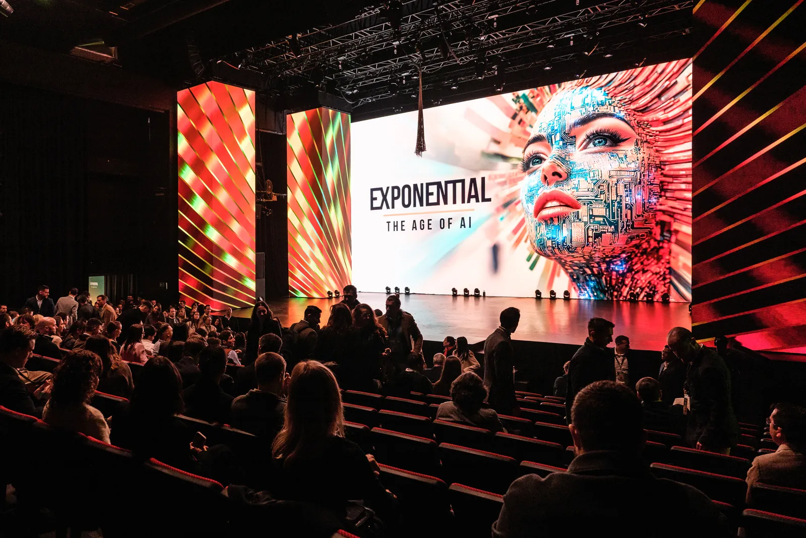 Exponential M&aacute;laga event highlight 1